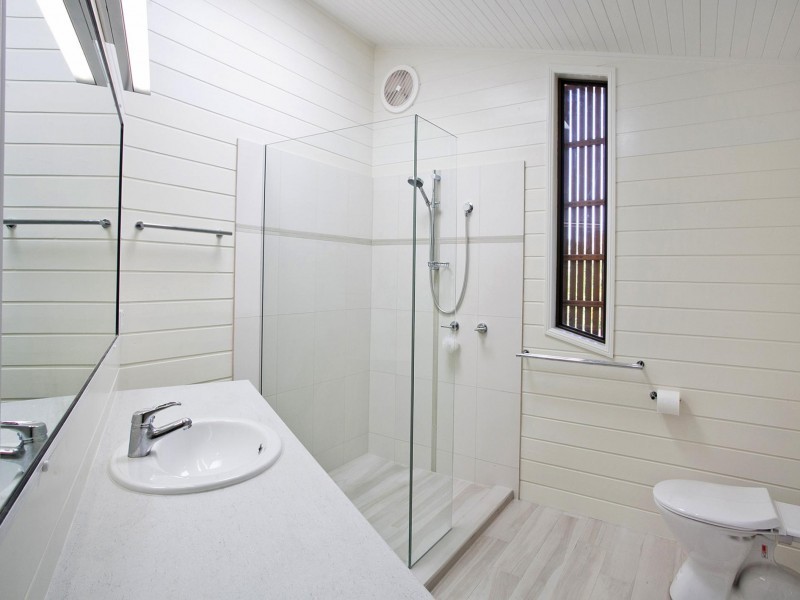 27 Currawong Street, Noosa Heads QLD 4567