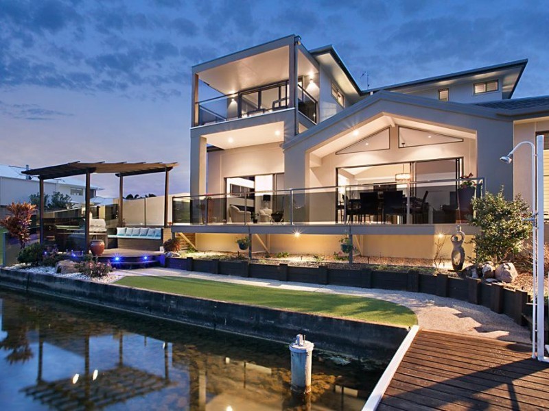 9 Seahorse Place, Noosa Waters QLD 4566