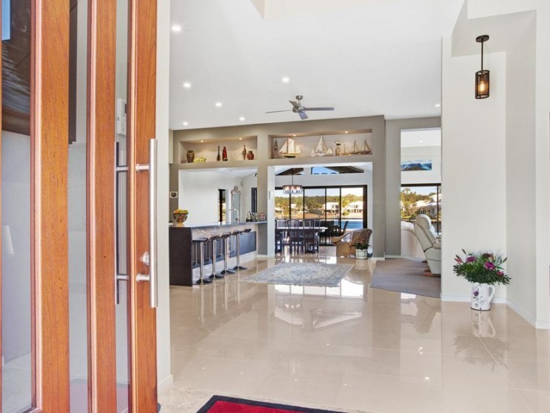 9 Seahorse Place, Noosa Waters QLD 4566