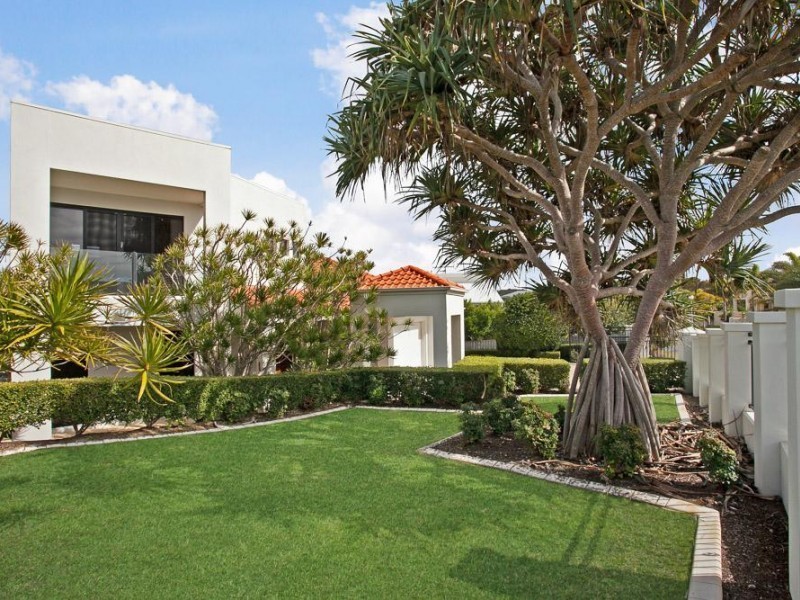 44 Driftwood Drive, Castaways Beach QLD 4567