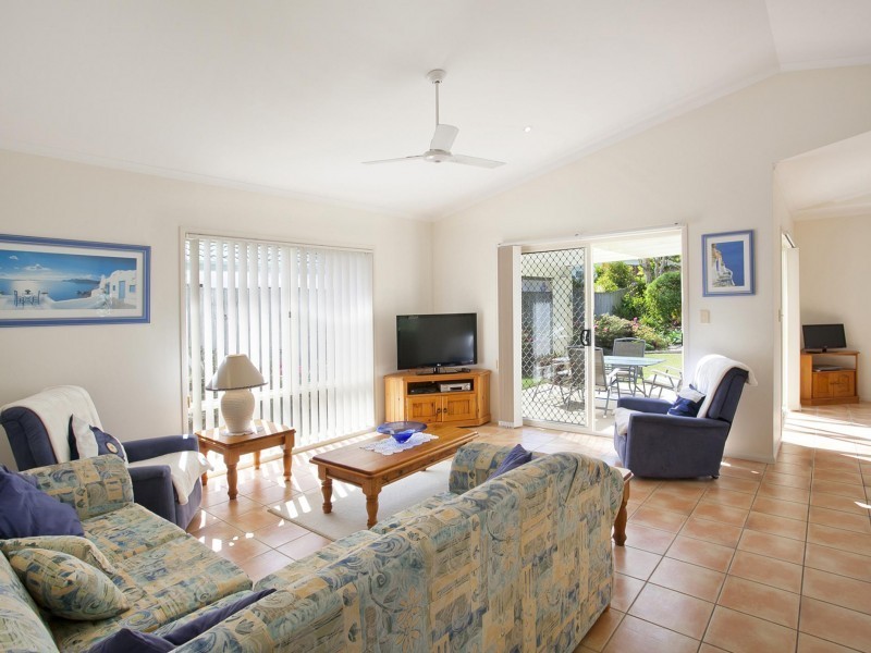 5B Sarena Court, Sunshine Beach QLD 4567