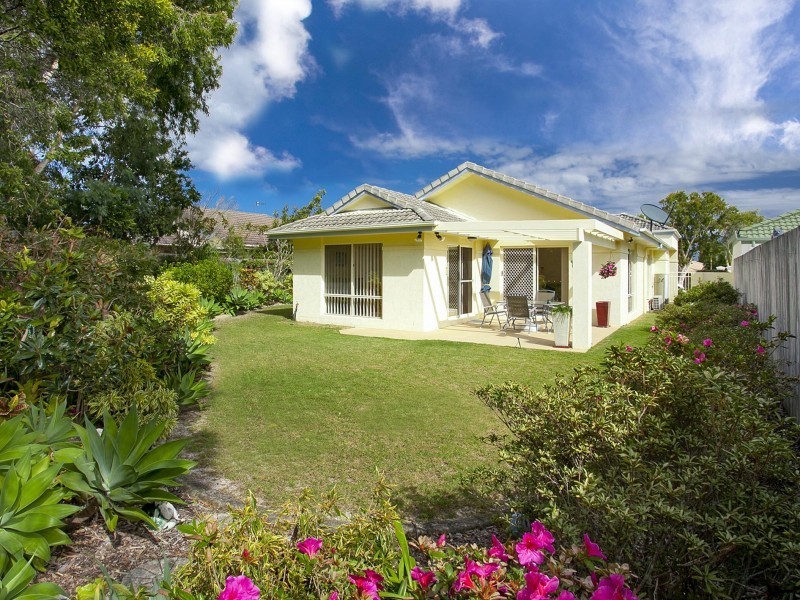 5B Sarena Court, Sunshine Beach QLD 4567