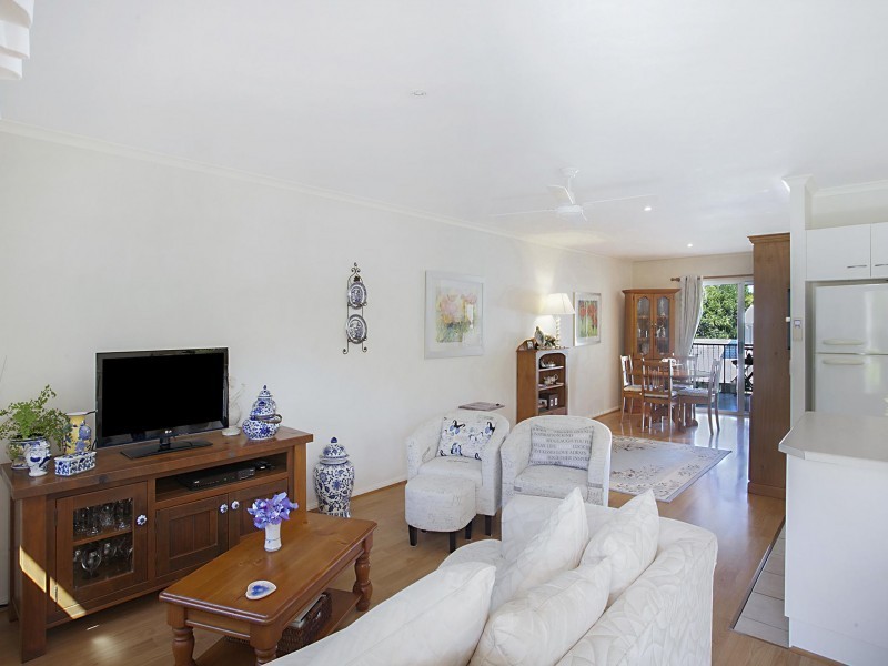 2/13 Nebula Street, Sunshine Beach QLD 4567