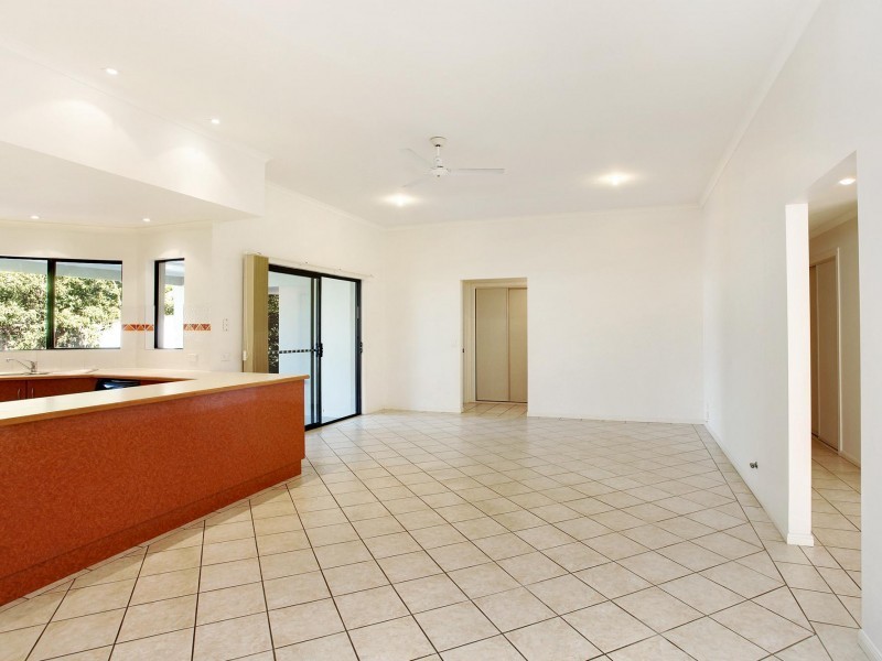 42 Shipyard Circuit, Noosa Waters QLD 4566