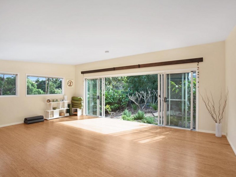 19 Corsair Crescent, Sunrise Beach QLD 4567