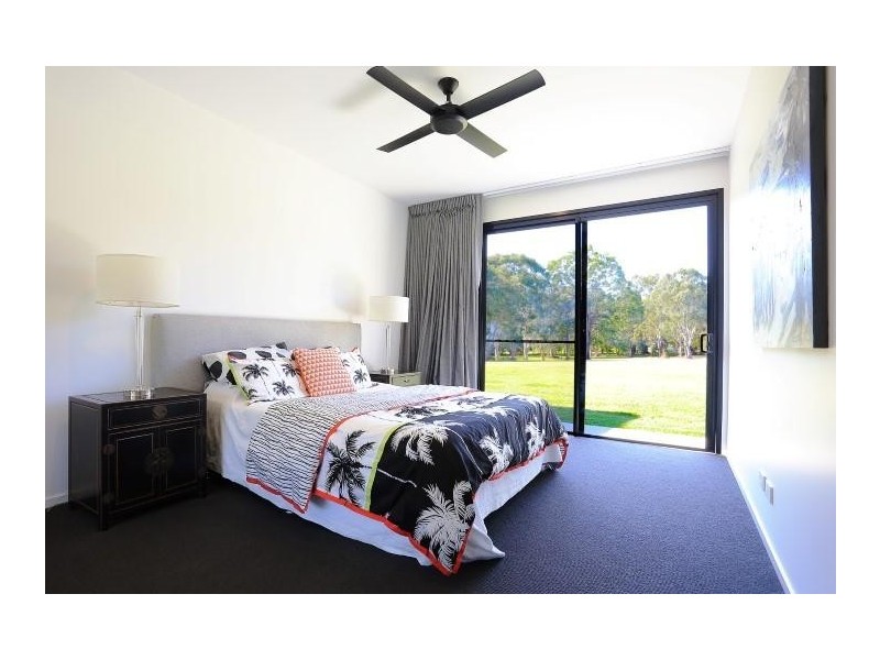 2 Jirrima Crescent, Cooroibah QLD 4565