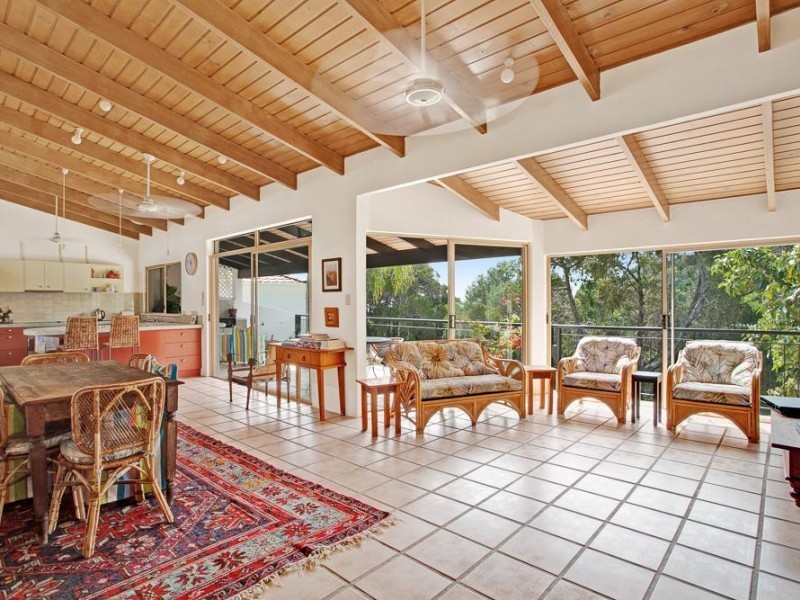 26 Angler Street, Noosa Heads QLD 4567