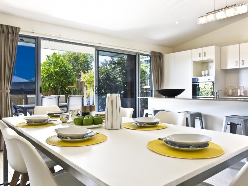 1 Lindfield Circuit, Noosaville QLD 4566