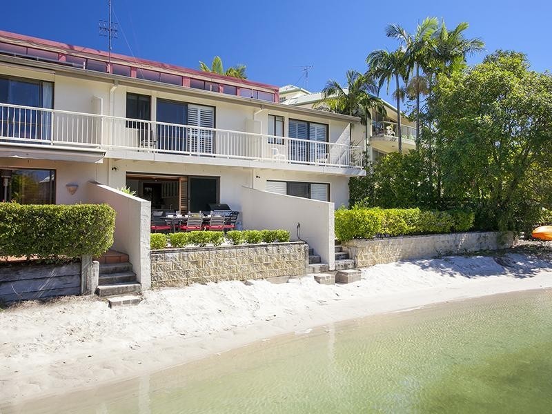 2/5 Peza Court, Noosa Heads QLD 4567