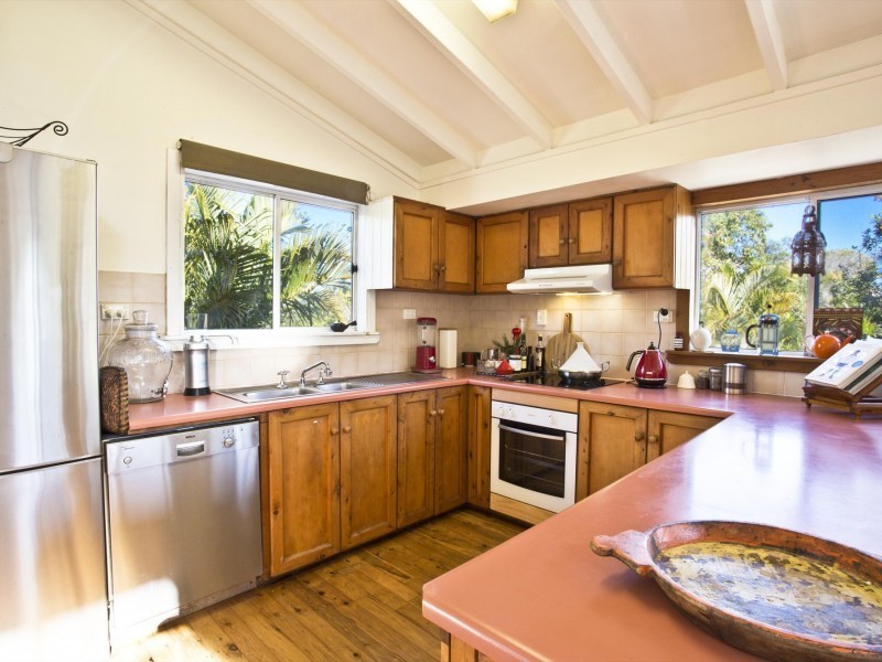 34 Hawthorn Grove, Marcus Beach QLD 4573