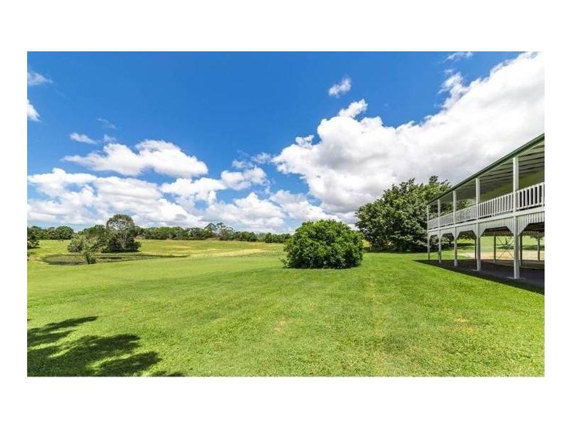 183 Ocean View Road, Cooroy QLD 4563