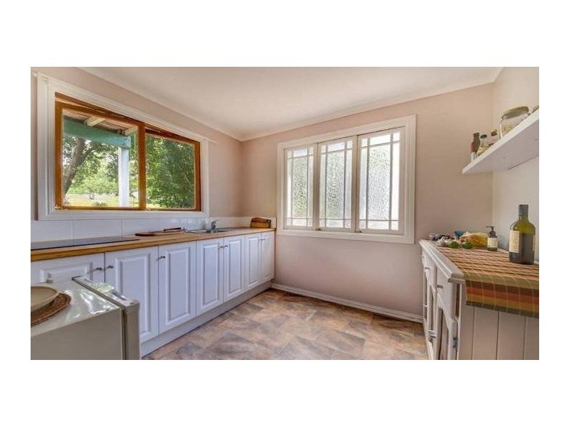 183 Ocean View Road, Cooroy QLD 4563