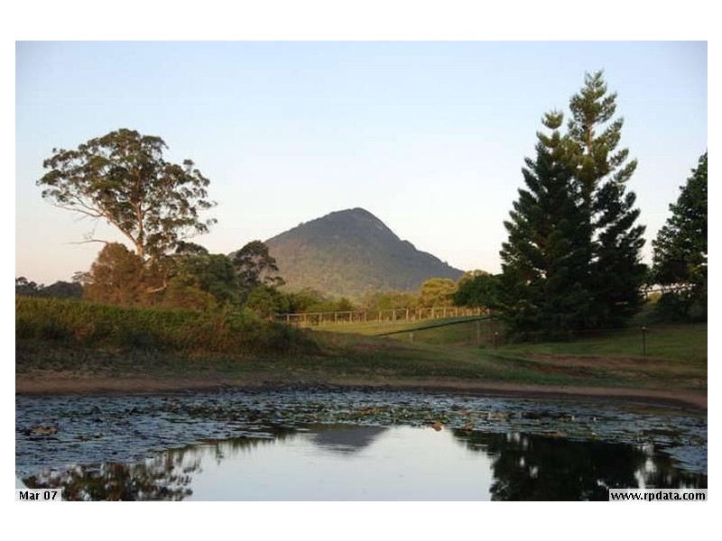 183 Ocean View Road, Cooroy QLD 4563