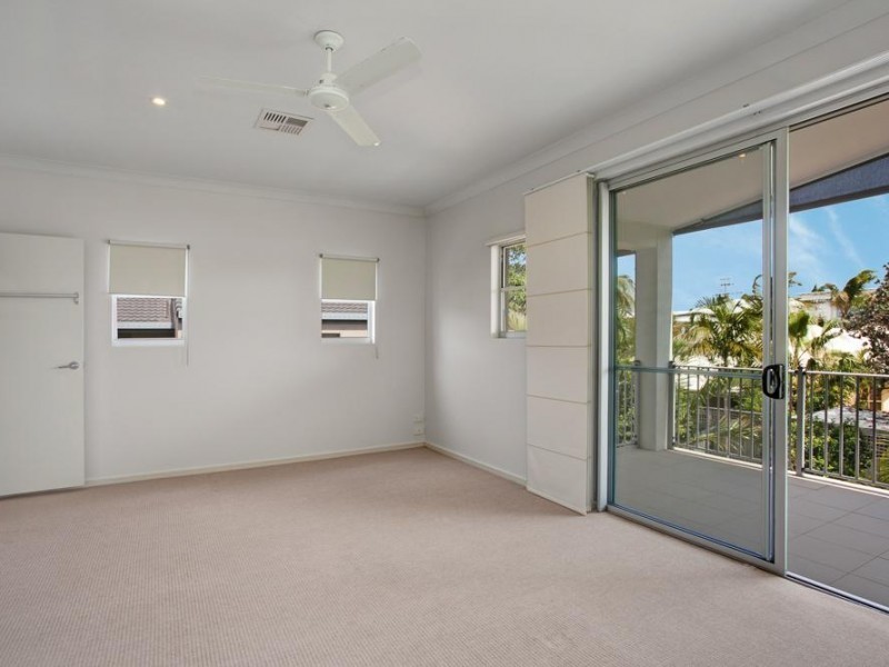 1/15 Ventura Street, Sunrise Beach QLD 4567