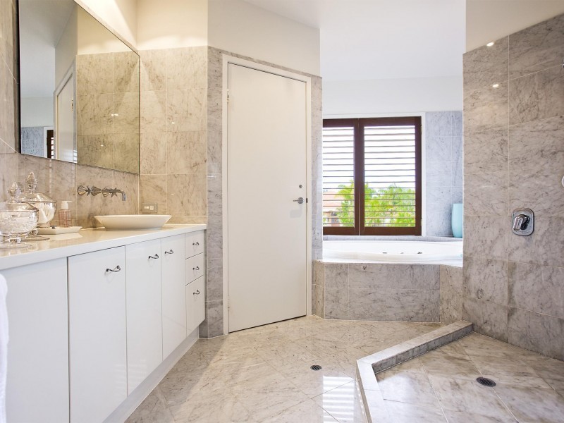 52 Saltwater Avenue, Noosa Waters QLD 4566