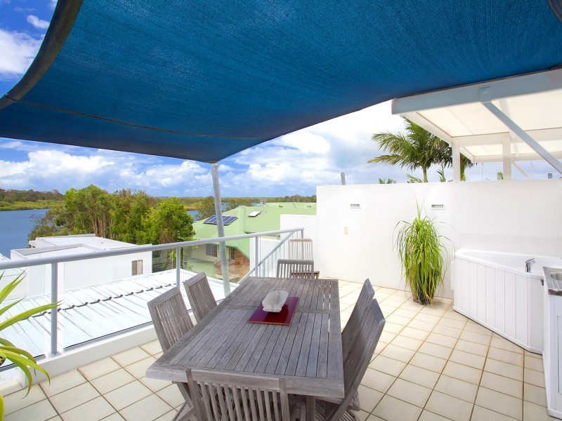 1/12 Blakesley Street, Tewantin QLD 4565