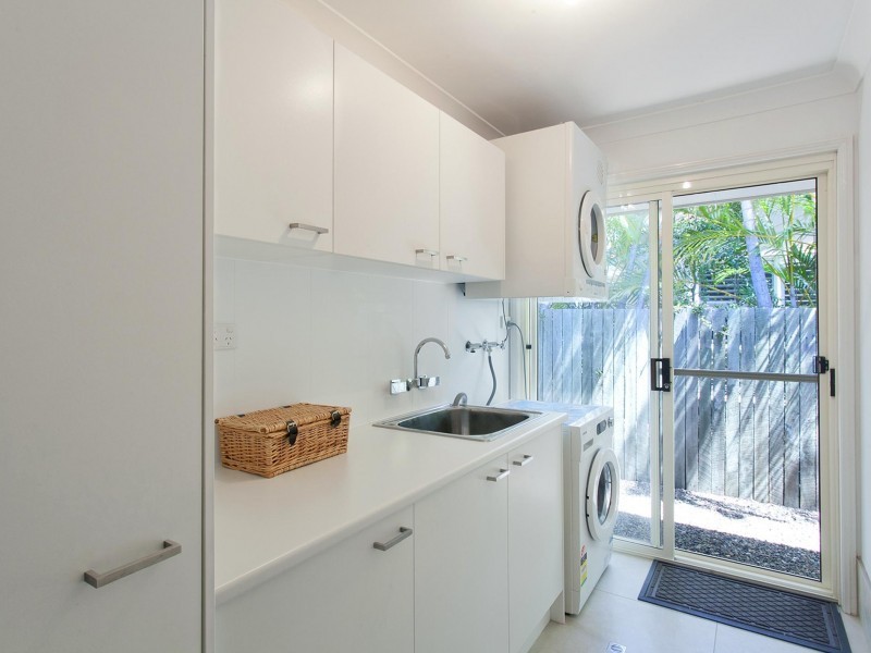 3 Spindrift Court, Noosa Waters QLD 4566