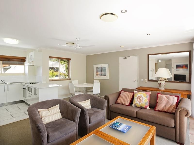 17/2 Hastings Street, Noosa Heads QLD 4567