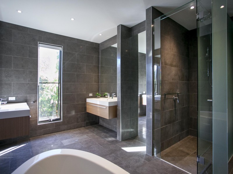 8 Smoke Bush Drive, Noosa Heads QLD 4567