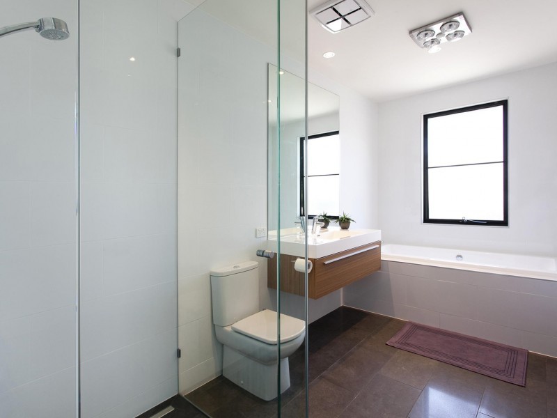 8 Smoke Bush Drive, Noosa Heads QLD 4567