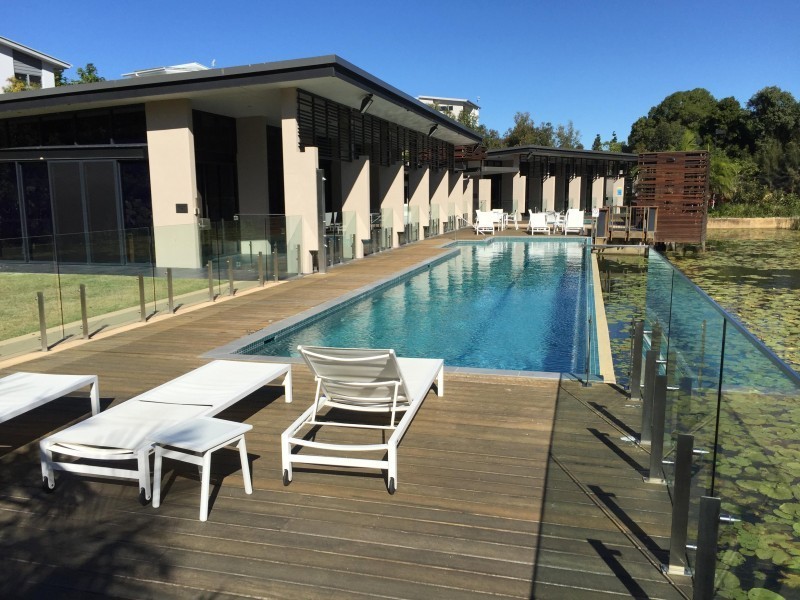 8 Smoke Bush Drive, Noosa Heads QLD 4567