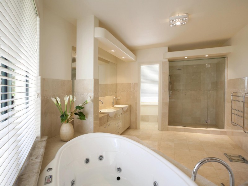 42 The Peninsula, Noosa Waters QLD 4566