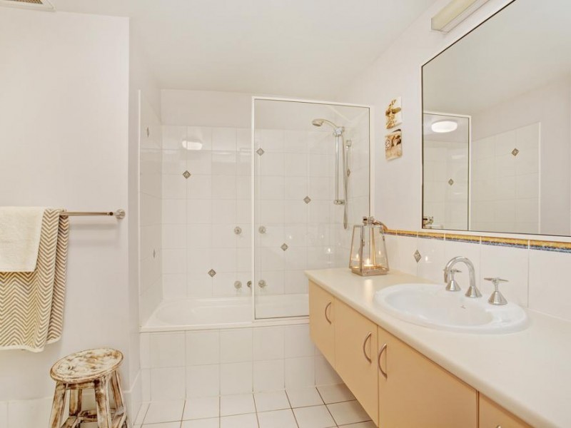 15/225 Gympie Terrace, Noosaville QLD 4566