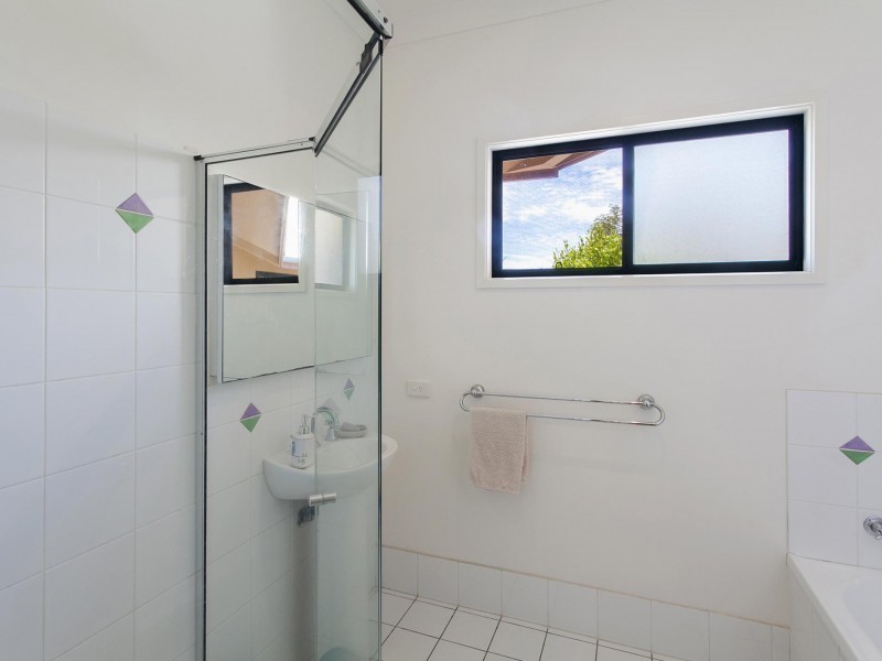 3 Mirrabook Court, Noosa Heads QLD 4567