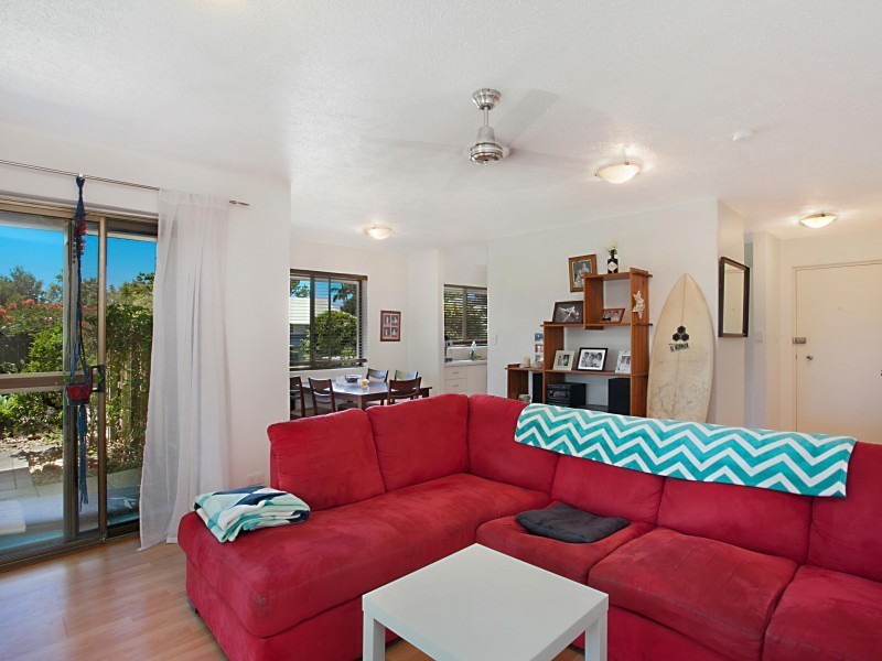 2/69  Poinciana Avenue, Tewantin QLD 4565