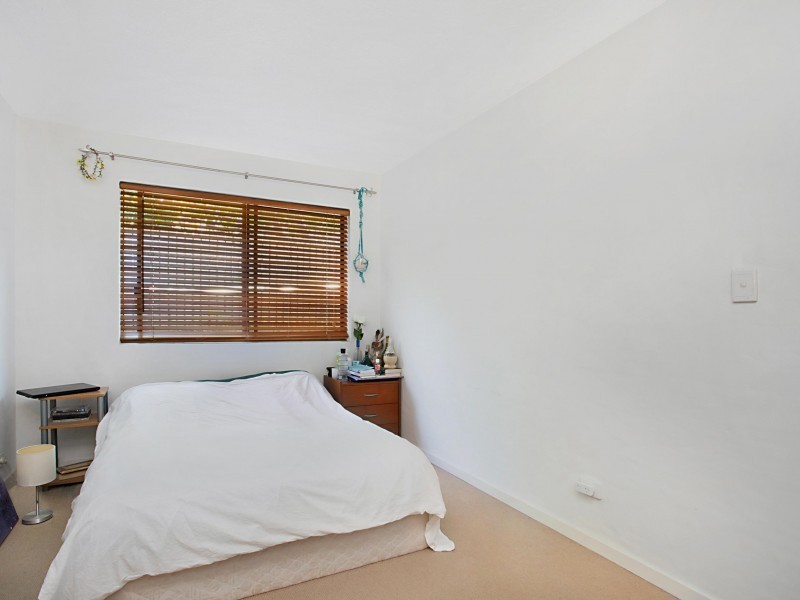 2/69  Poinciana Avenue, Tewantin QLD 4565