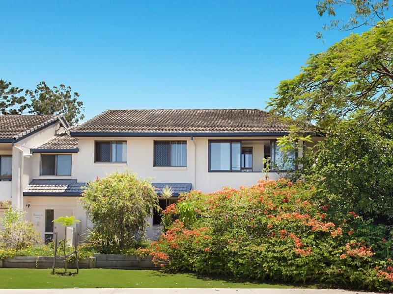 2/69  Poinciana Avenue, Tewantin QLD 4565
