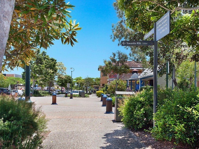 2/69  Poinciana Avenue, Tewantin QLD 4565