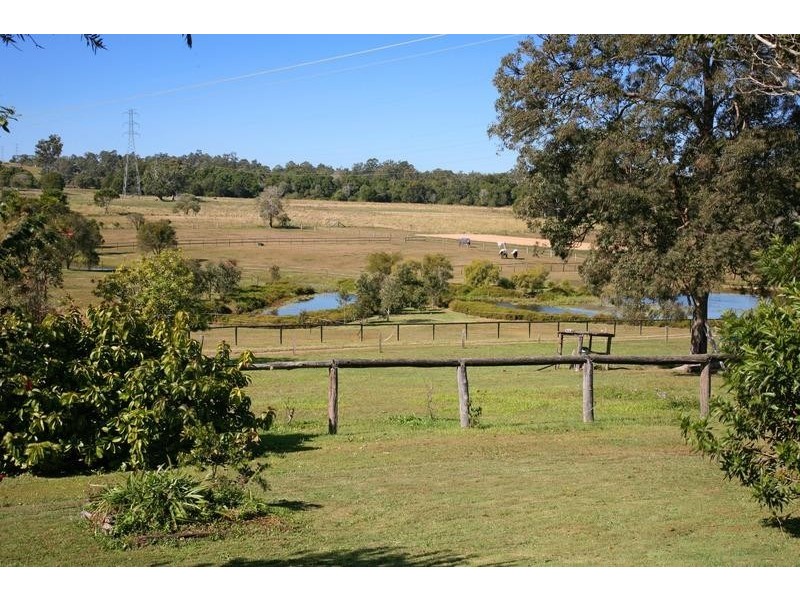 35 Maher Road, Cooran QLD 4569