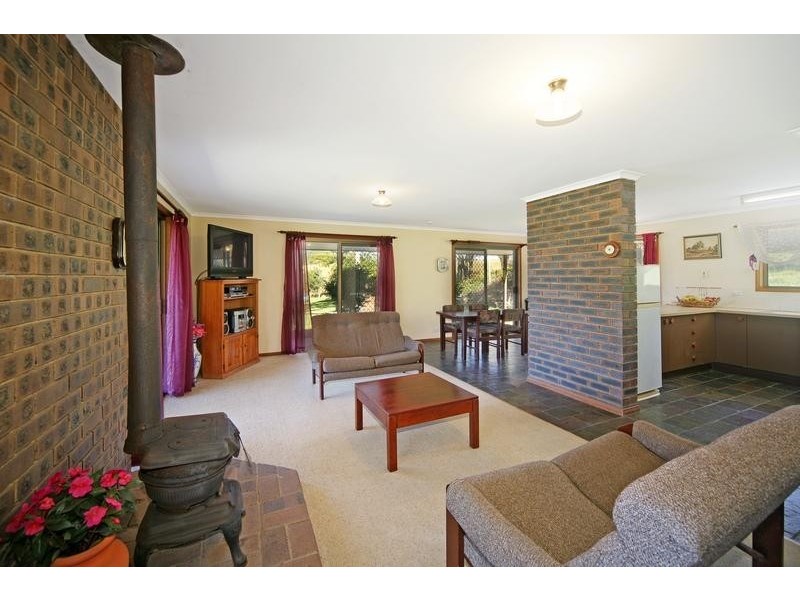 35 Maher Road, Cooran QLD 4569