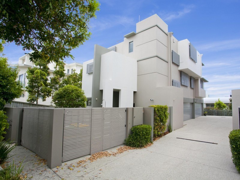 1/57 Elanda Street, Sunshine Beach QLD 4567