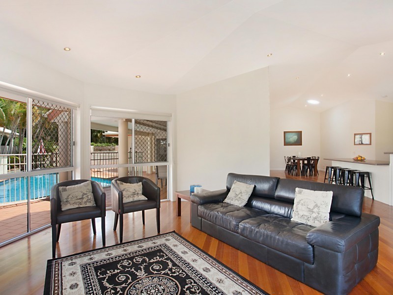 2 Windsurf Place, Noosa Waters QLD 4566