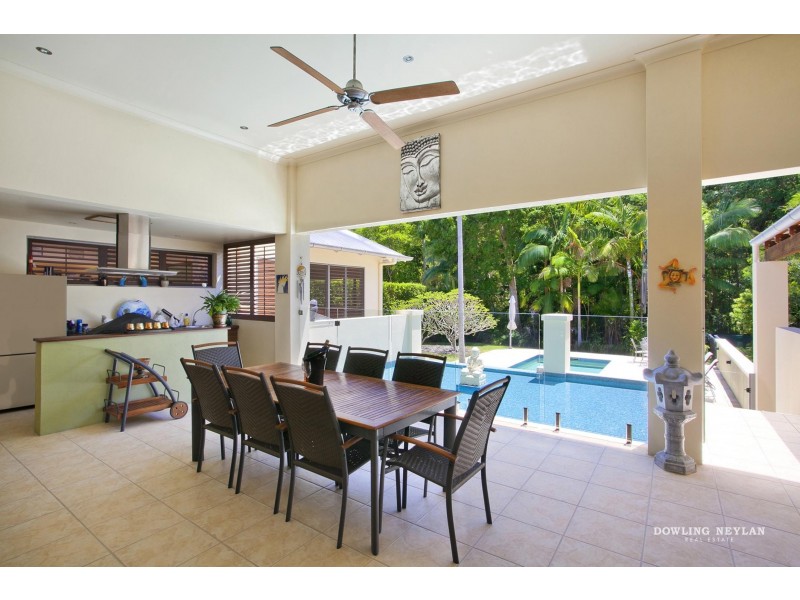 8 Habitat Place, Noosa Heads QLD 4567