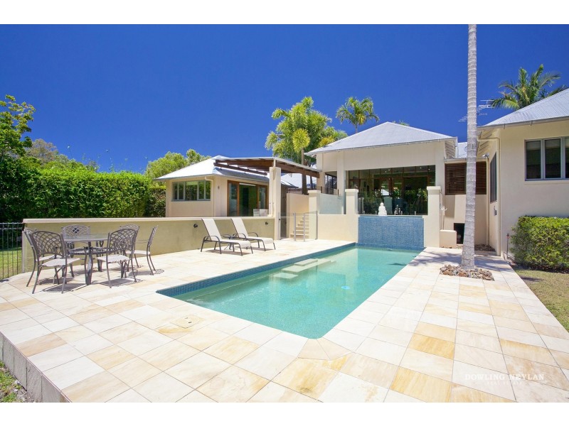 8 Habitat Place, Noosa Heads QLD 4567