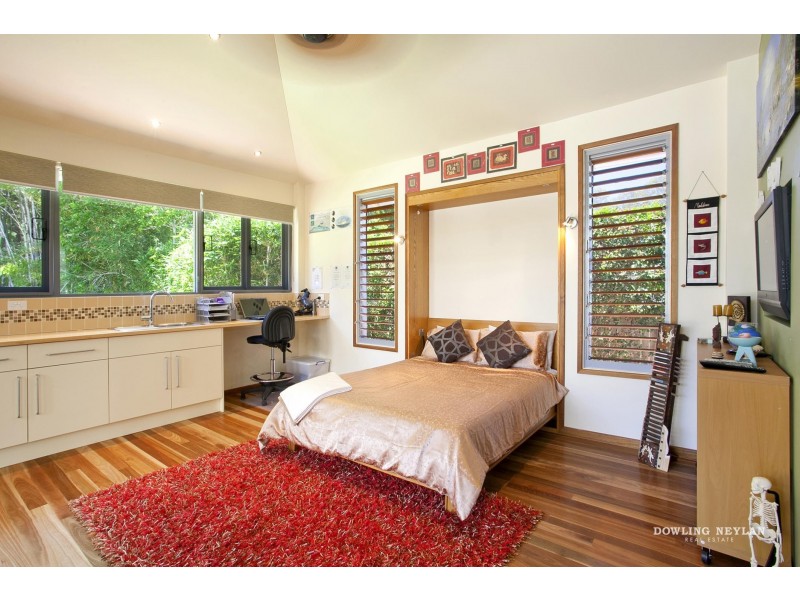 8 Habitat Place, Noosa Heads QLD 4567