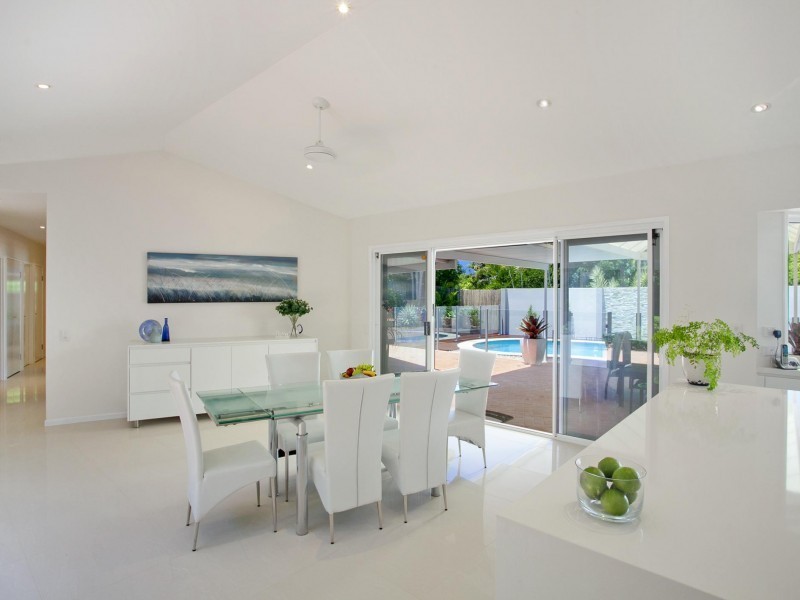 5 Bartill Court, Noosa Heads QLD 4567