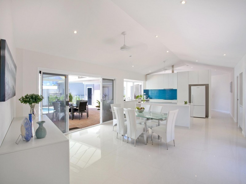 5 Bartill Court, Noosa Heads QLD 4567