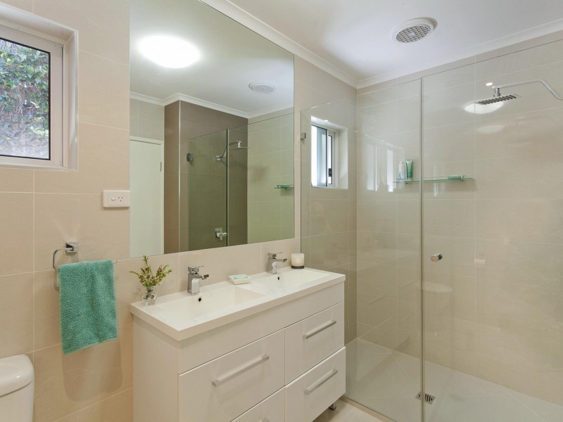 5 Bartill Court, Noosa Heads QLD 4567