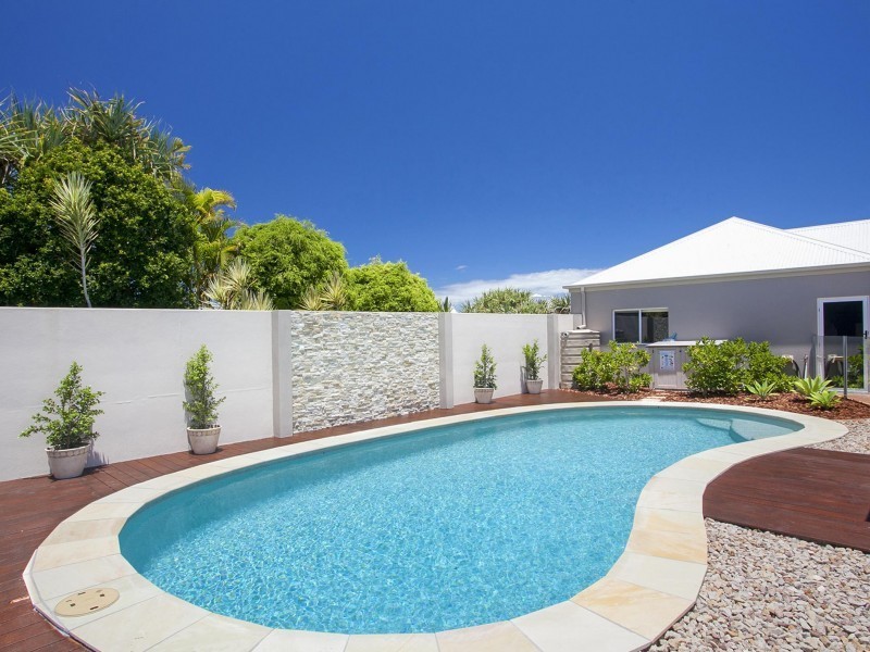 5 Bartill Court, Noosa Heads QLD 4567