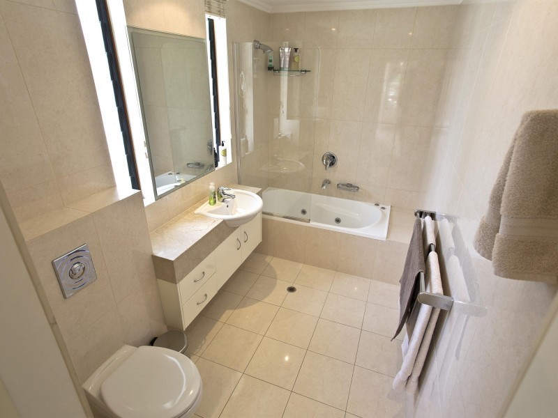 5/239-245 Gympie Terrace, Noosaville QLD 4566