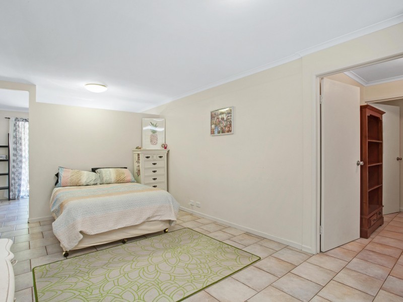 2 Moonare Crescent, Noosa Heads QLD 4567