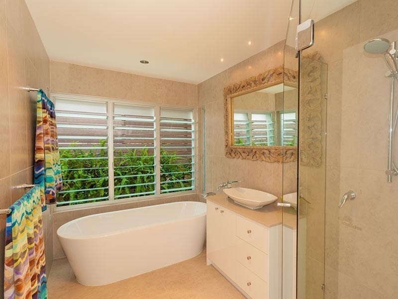 5 Bryan Street, Sunshine Beach QLD 4567