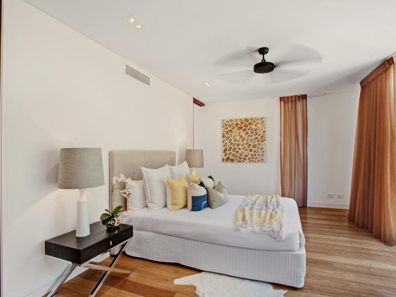 11 Wild Apple Court, Noosa Heads QLD 4567