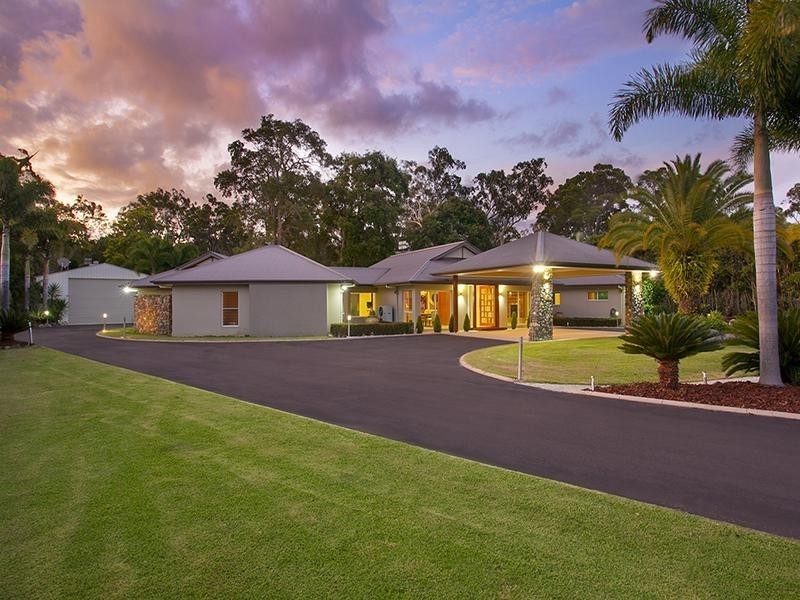81 Edington Drive, Cooroibah QLD 4565
