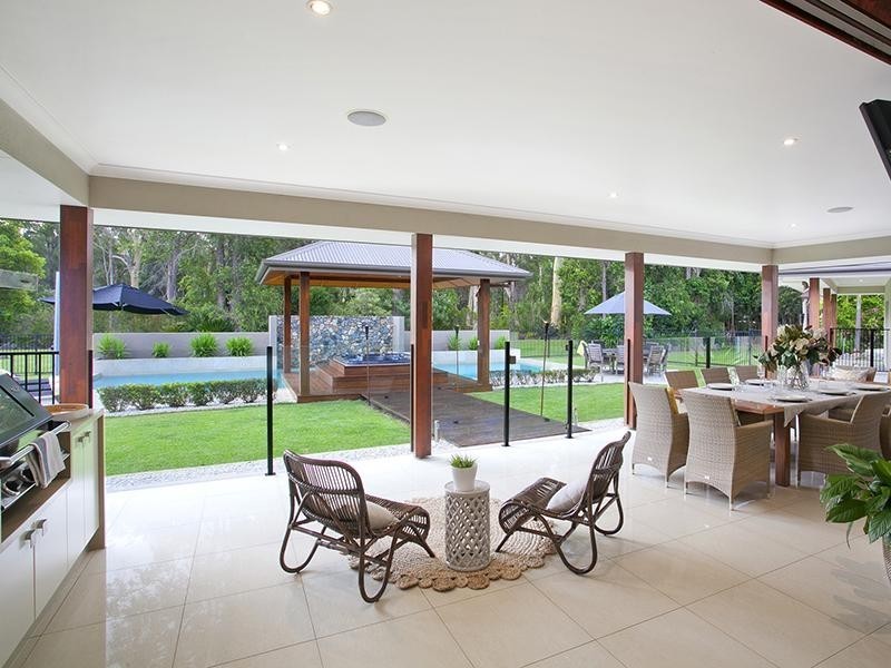 81 Edington Drive, Cooroibah QLD 4565