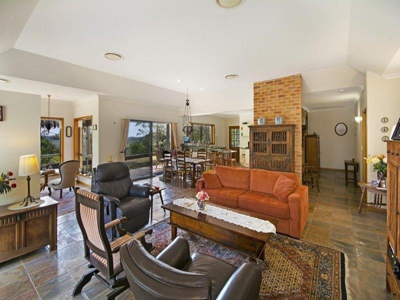 28 Crows Ash Lane, Black Mountain QLD 4563